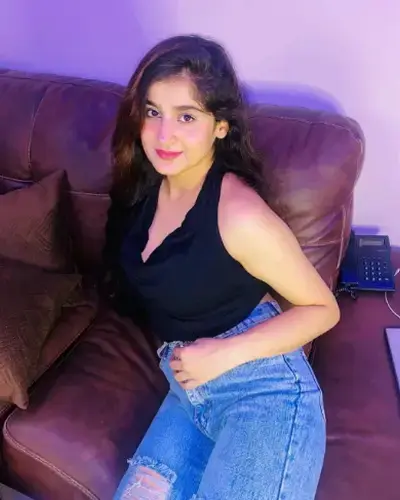 Call Girls Seelampur Cash On Delivery