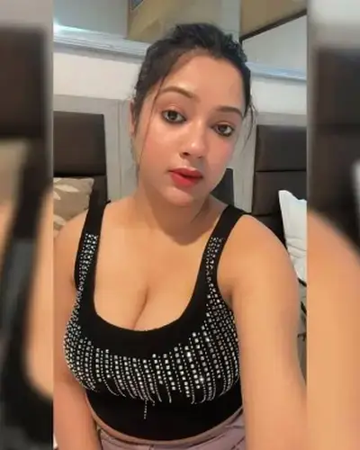 Call Girls Seelampur Cash On Delivery